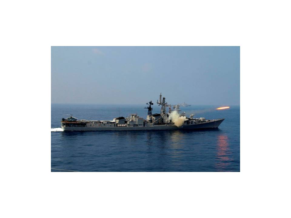 [Ranvir+Class+firing+an+Anti-Submarine+Rocket-700117.JPG]
