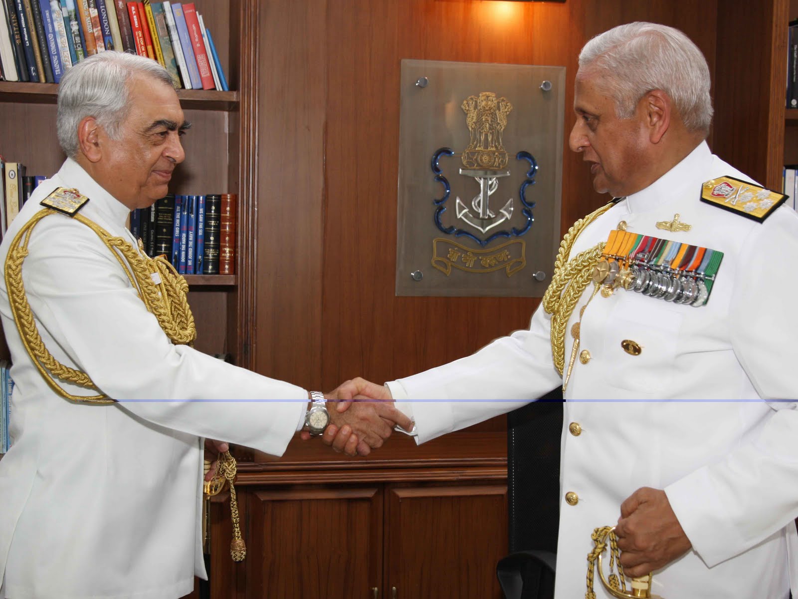 [Photo+06-720561.JPG]