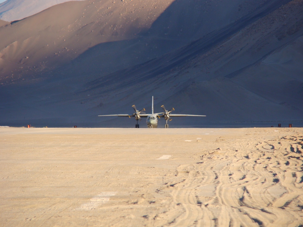 [Landing_3-778777.JPG]