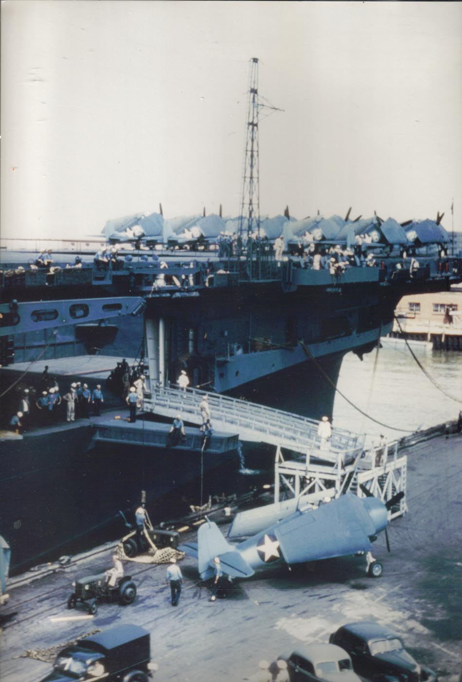 Hampton Roads Naval Museum Uss Yorktown Cv 10 At Nob 1943