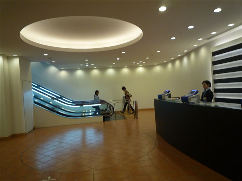 [P1040250_R.jpg]