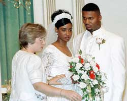 Hot Today: Steve McNair’s wife photo