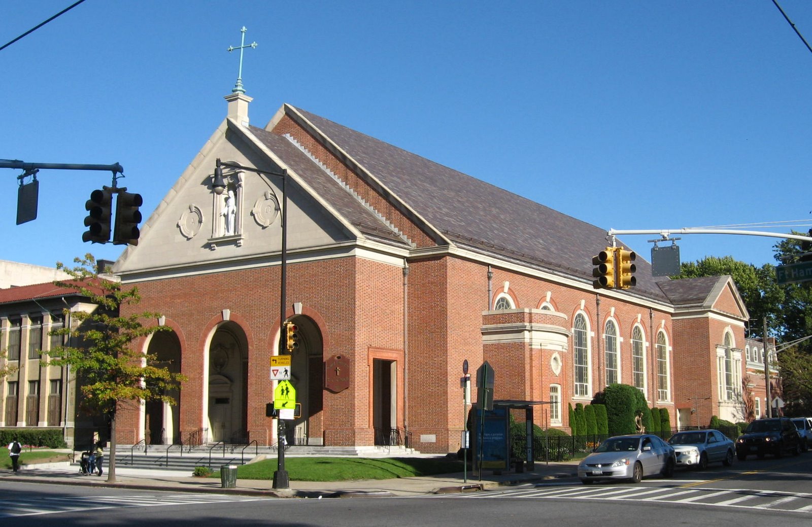 Brooklyn Catholic St. Ephrem, Dyker Heights
