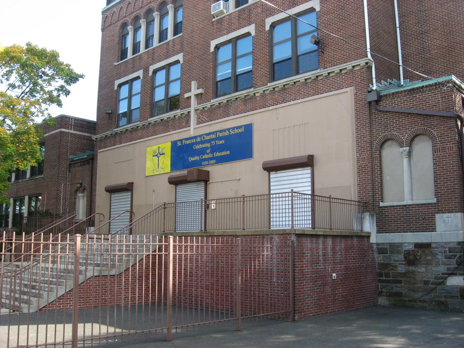 Bronx Catholic St. Frances de Chantal, Throgs Neck