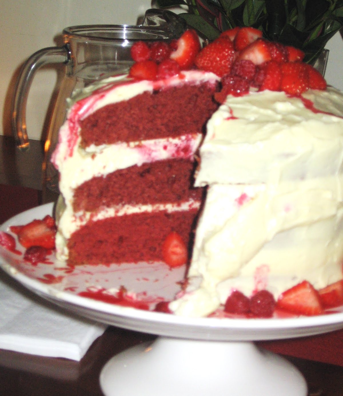 Epicurious Red Velvet Cake With Raspberries And Blueberries Epicurious Red Velvet Cake With Raspberries And Blueberries