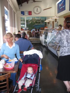 [240_ParisBakery_mural.jpg]