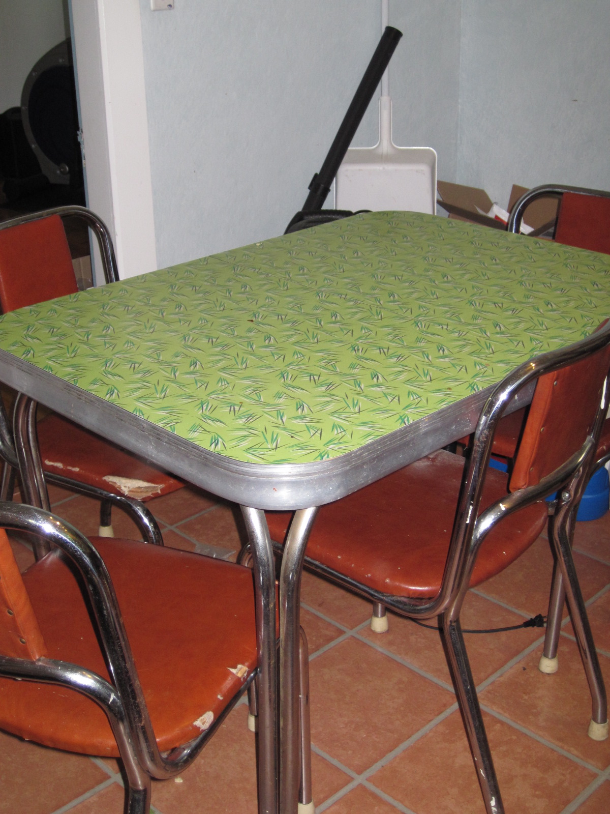 Vintage Kitchen Table And Chairs For Sale Vintage Kitchen Table And Chairs For Sale
