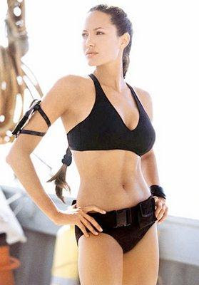 Angelina Jolie Bikini Pics
