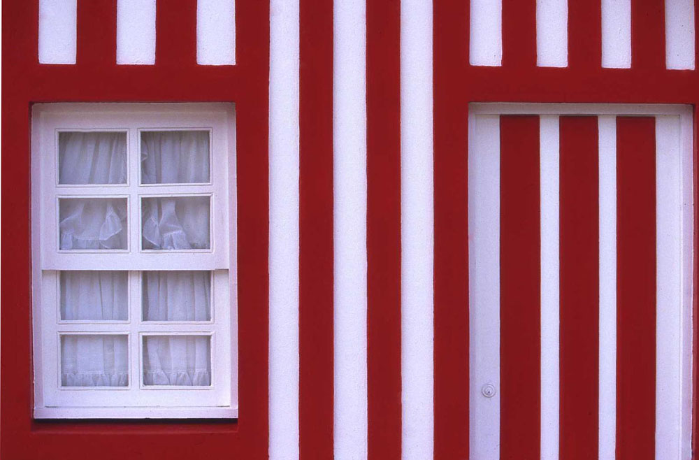 [PORTAS+E+JANELAS+-+30+MARÃ â ¡O:B.jpg]