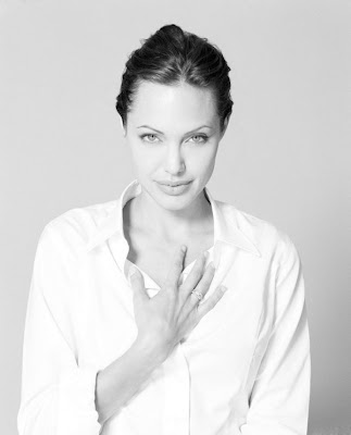 Sexy Black And White Photos Of Angelina Jolie