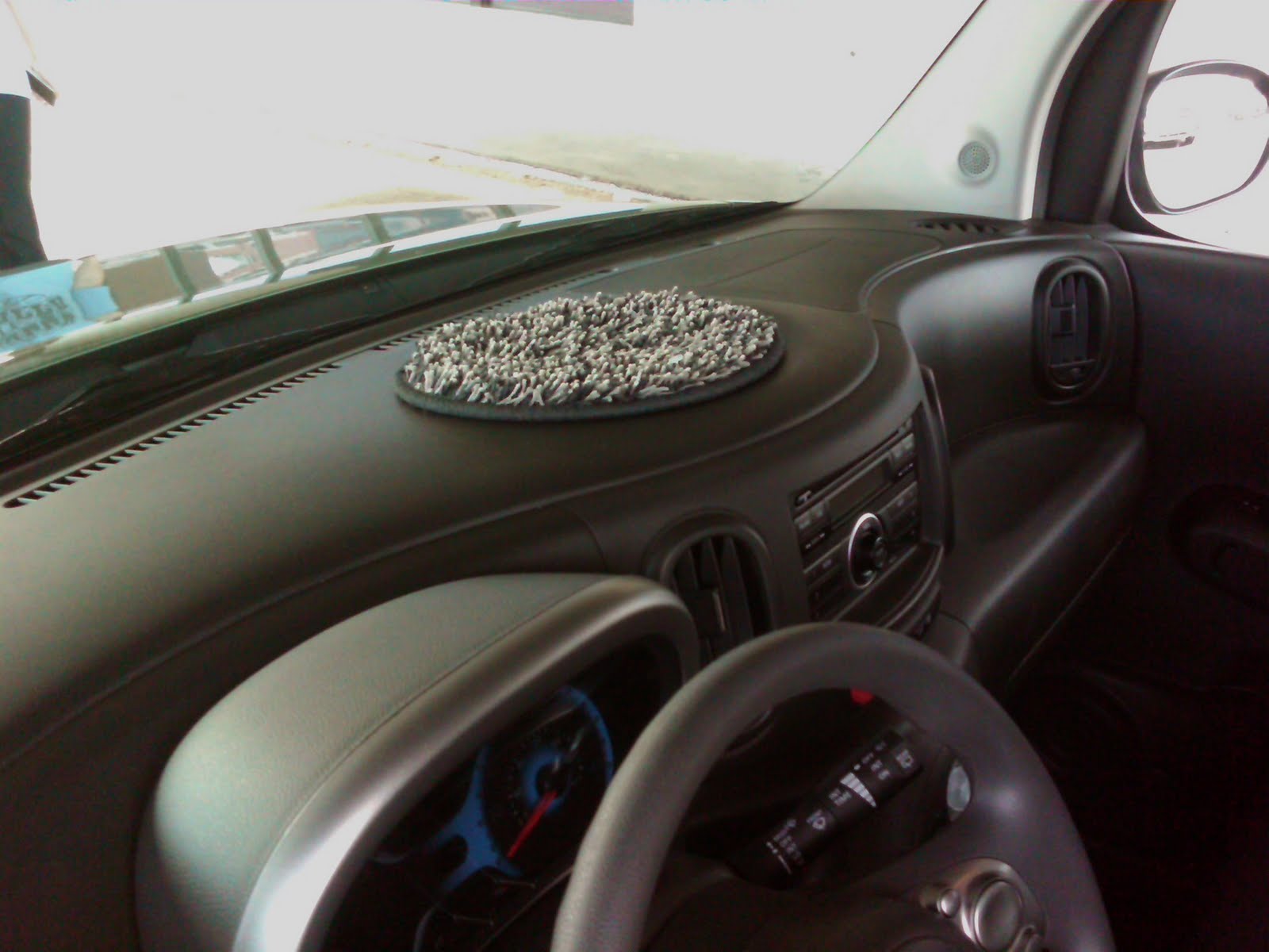[4.+Cube+Interior.jpg]