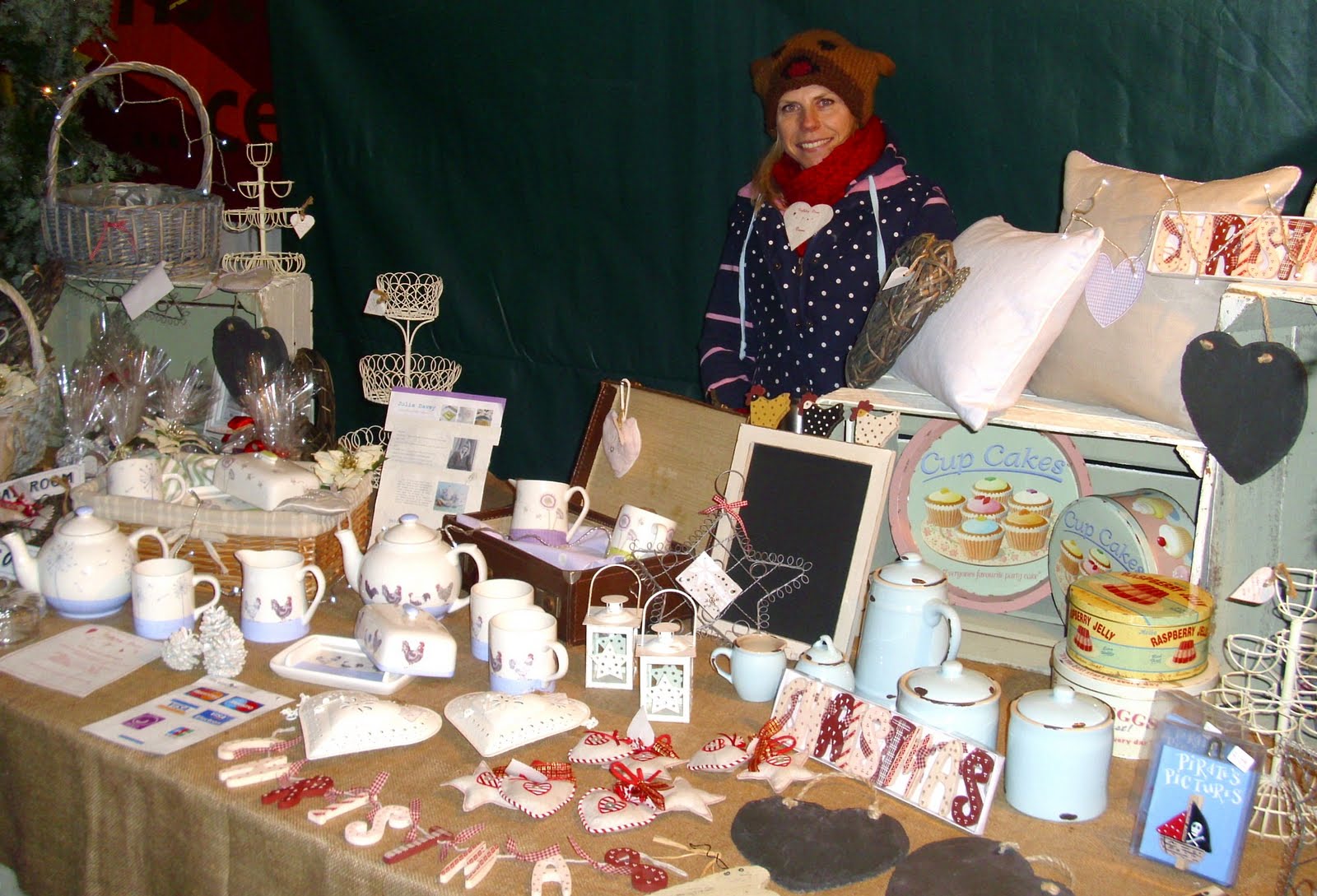 THE PEA POD: Christmas craft stall update