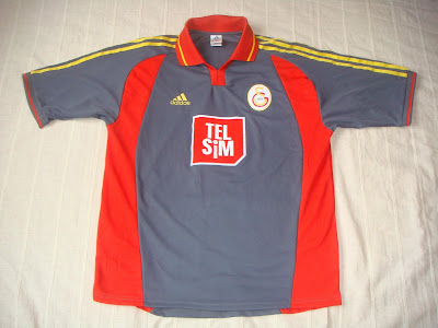 2000-2001+Away.JPG