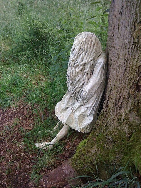 weeping+girl+jupiter+artland+3.jpg (480×640)