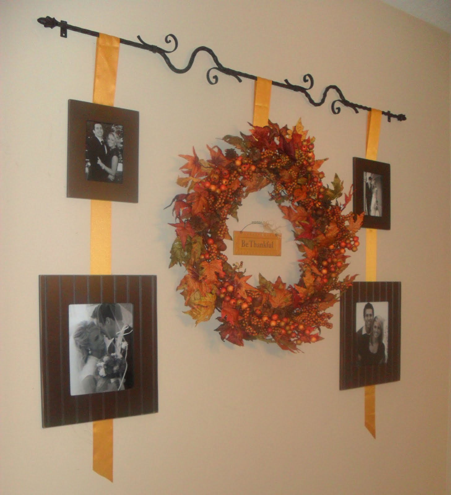 Remodelaholic Fall Wall Decor Idea