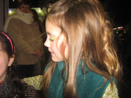 foto de flor cagnasso firmaandoo autografos..