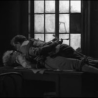 Woody Allen ja Mia Farrow pinteessä