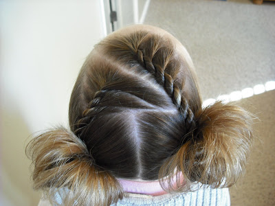 French Twist Piggies Hairdo Hairstyles For Girls Princess