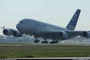 [A380%20Vuelo%20inaugural%203.jpg]
