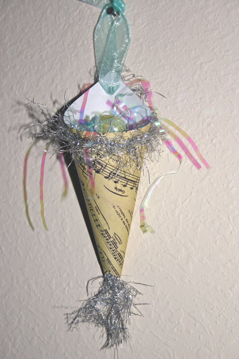 [cone+ornie1.jpg]