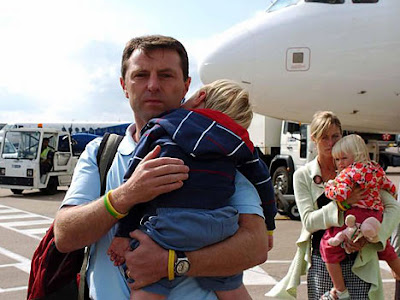100 reasons why Madeleine McCann was not abducted McCanneasyjet