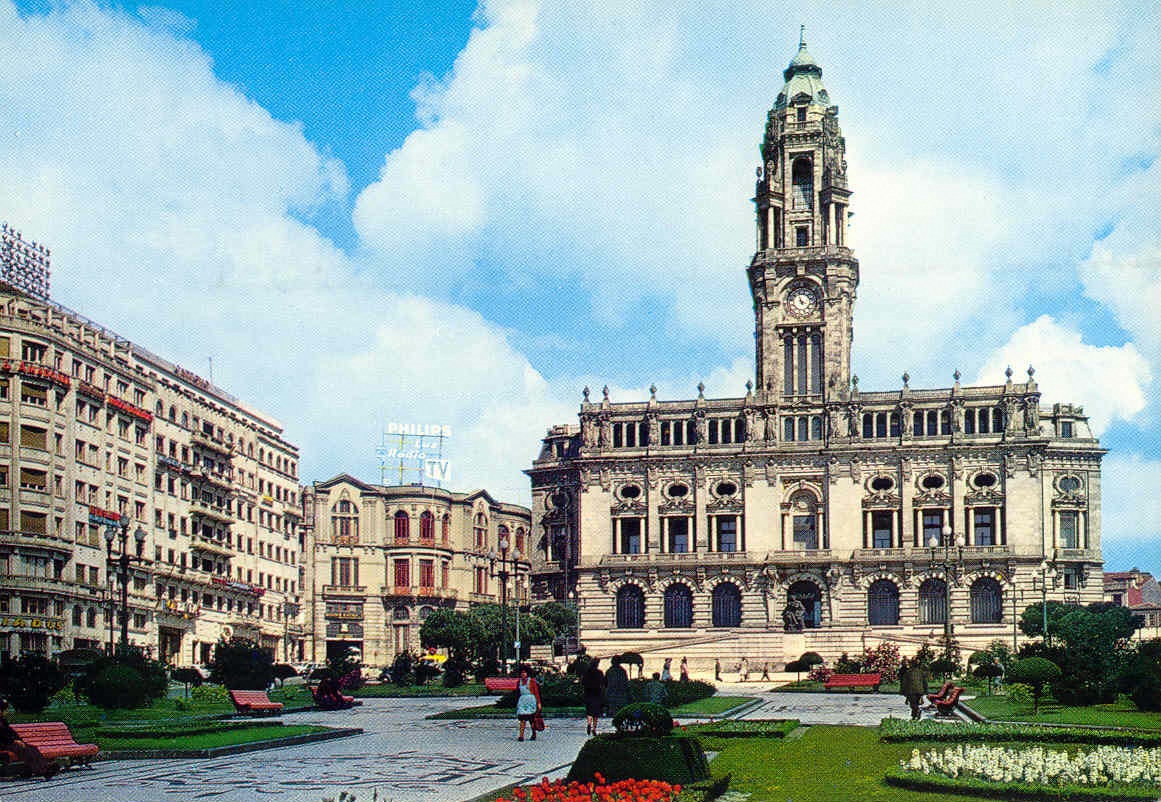 [Porto - Câmara Municipal 2 (p).jpg]