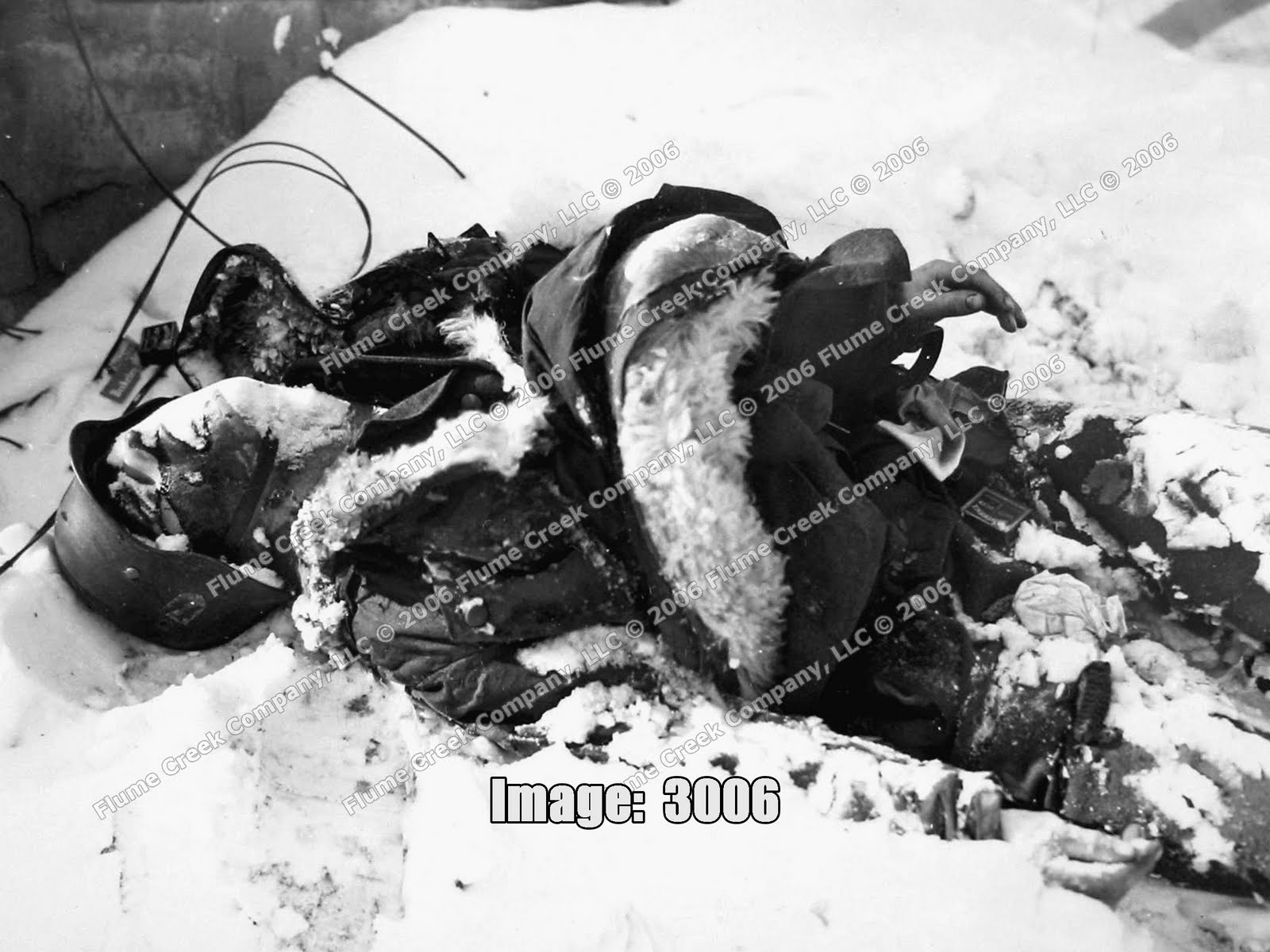 [A+dead+Stormtrooper+-+Winter+1944-45.jpg]