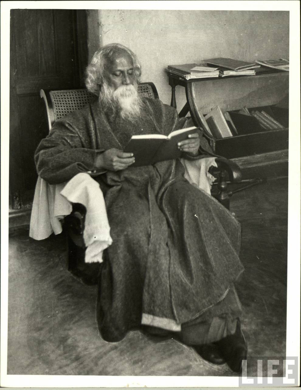 Writing like an asian tagore and poems that make grown men cry 