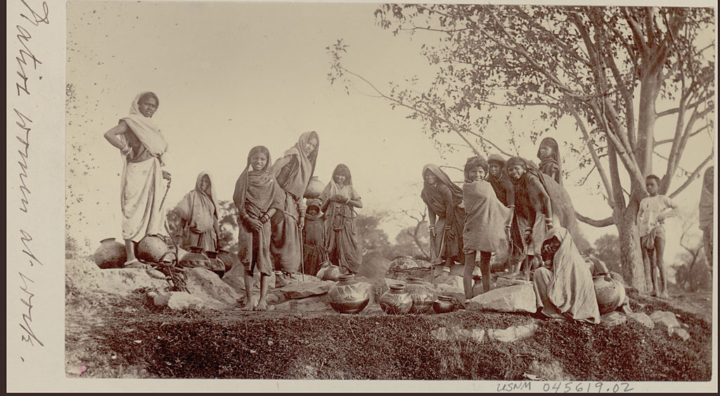 Vintage Photograph of Indian Women and Girls Drawing Water