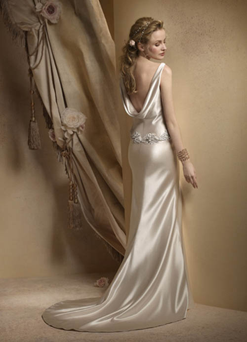 Gorgeous Backless Wedding Dress