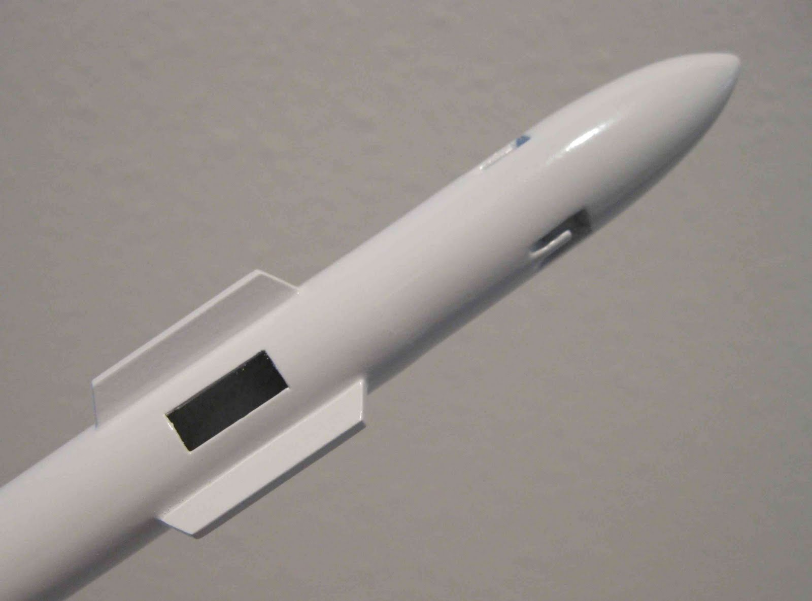 Model Rocket Building Apogee HeliRoc Build Part 12 Paint