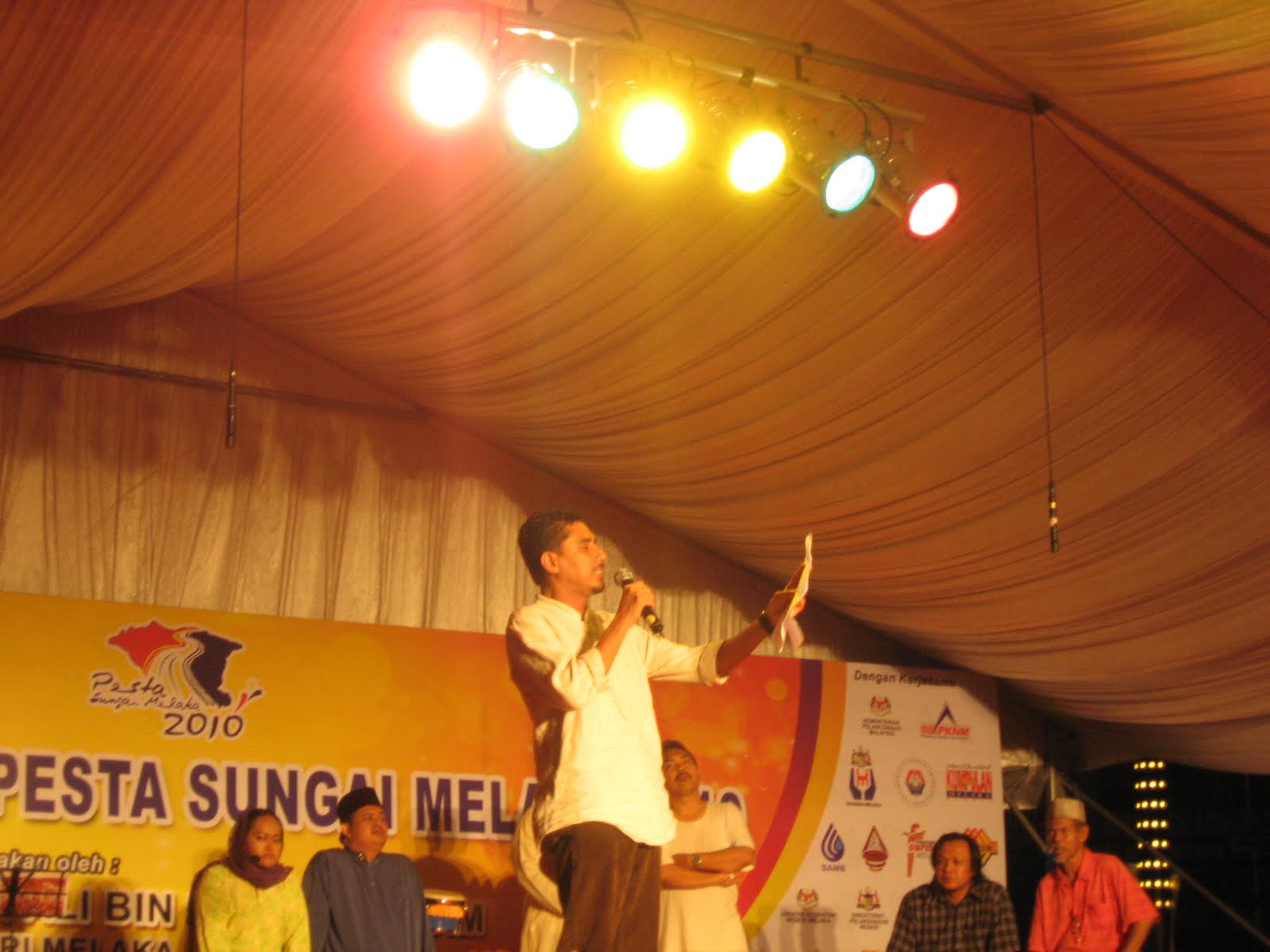 RAR: MALAM PUISI SUNGAI MELAKA