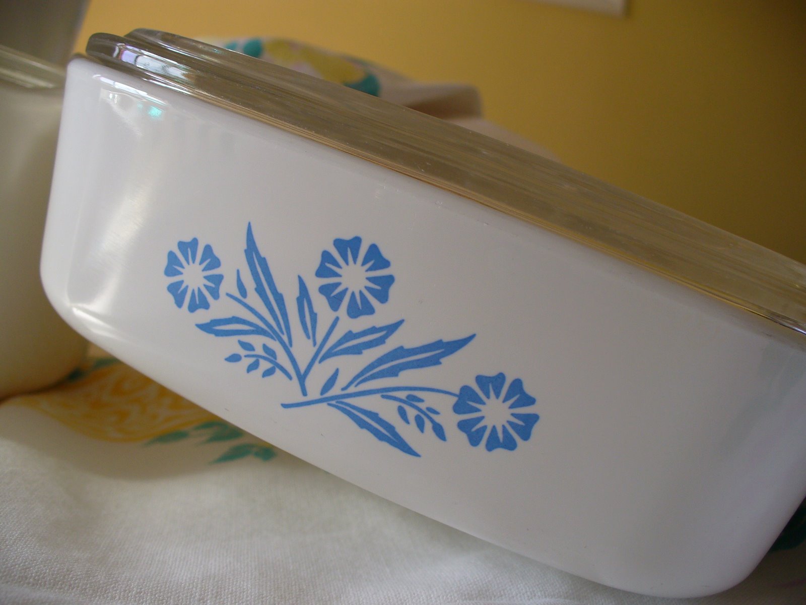 [corningware3.JPG]