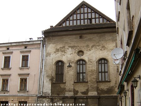 [synagoga_wysoka_krakow_1.jpg]