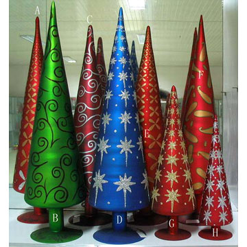 [Glass_Christmas_Tree_Ornaments.jpg]