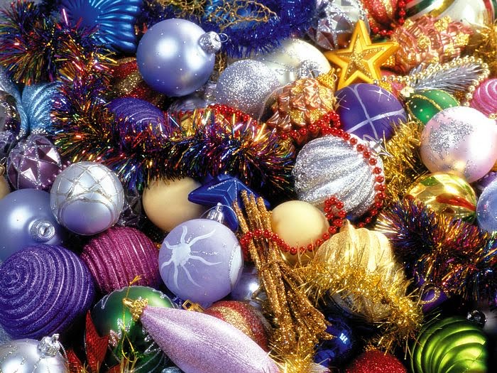 [wallcoo.com_Christmas_Trees_decoration_2007Xmas_1002.jpg]