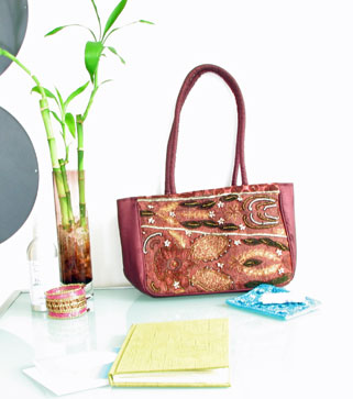 [site_main_image.jpg]