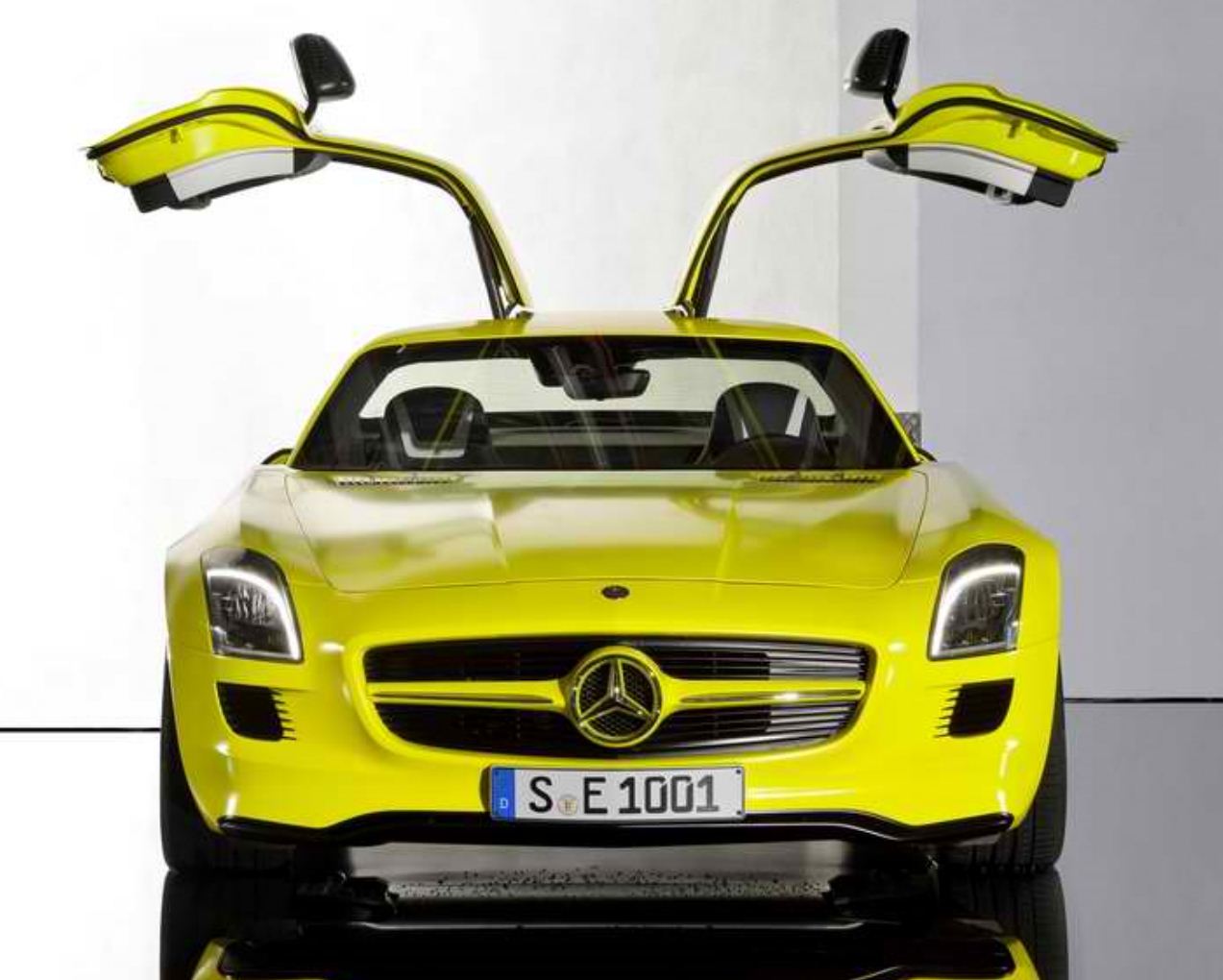 Car Modification Tips: 2010 Mercedes-Benz SLS AMG E-Cell Concept