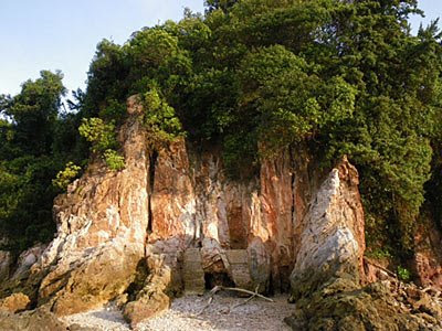 Sentosa cliff