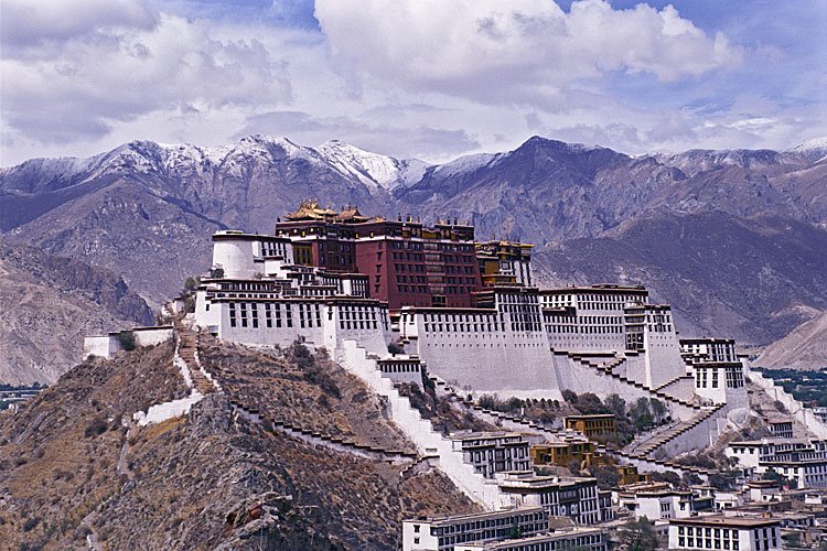 [potala-palace-750.jpg]