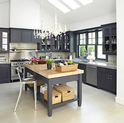 a perfect gray: Friday delights: charcoal gray cabinets