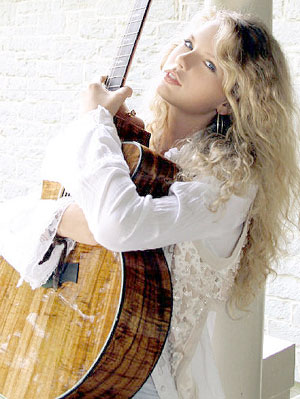 [taylor+swift+love+story+1.jpg]