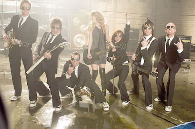 Taylor Swift Picture To Burn Listen