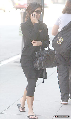 [kim+kardashian+clips+2.jpg]
