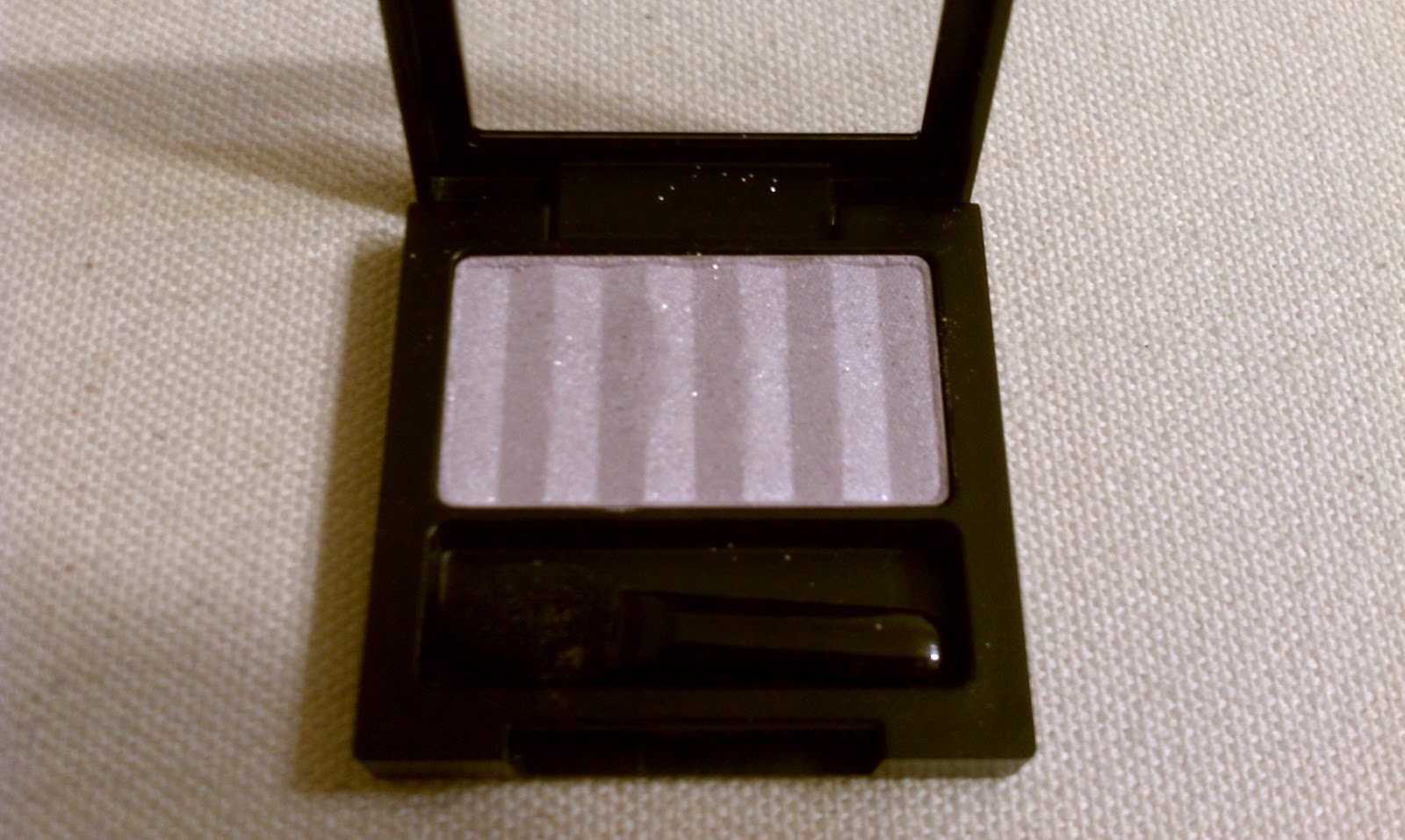 Blushing For Beauty Revlon Luxurious Color EyeshadowDrug Store Dud