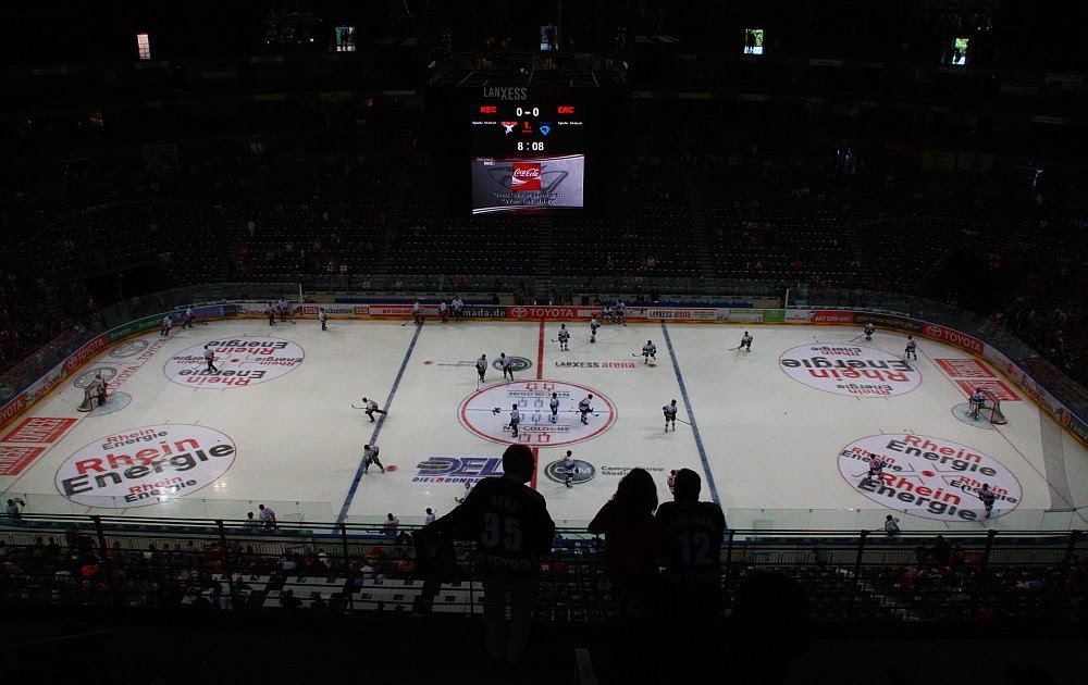 meckiwebblog Eishockey, Bilder aus der Arena.