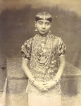 Kandyan Girl