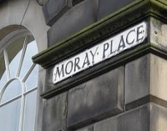 BENVENUTI A MORAY PLACE