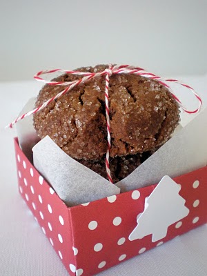 Ginger cookies easy christmas chilling dough beforehand recommend highly difference sure makes note think Red Red Completely Red: Christmastime, Mistletoe and Twine