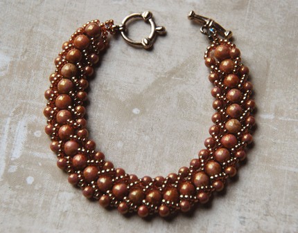 [flat+spiral+bead+bracelet.jpg]